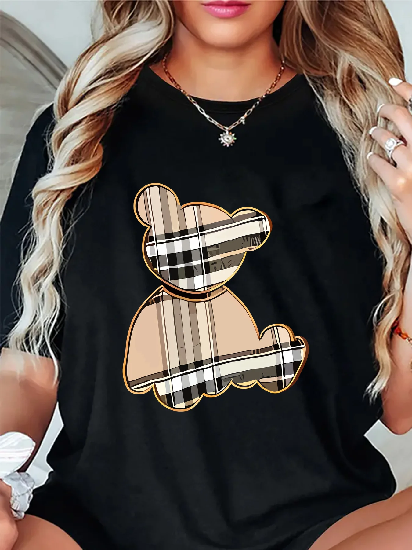 Women's Sporty Casual Striped Bear Print Breathable Moisture-Wicking Round Neck Short Sleeve Harajuku Sleeve Aesthetic Clothes