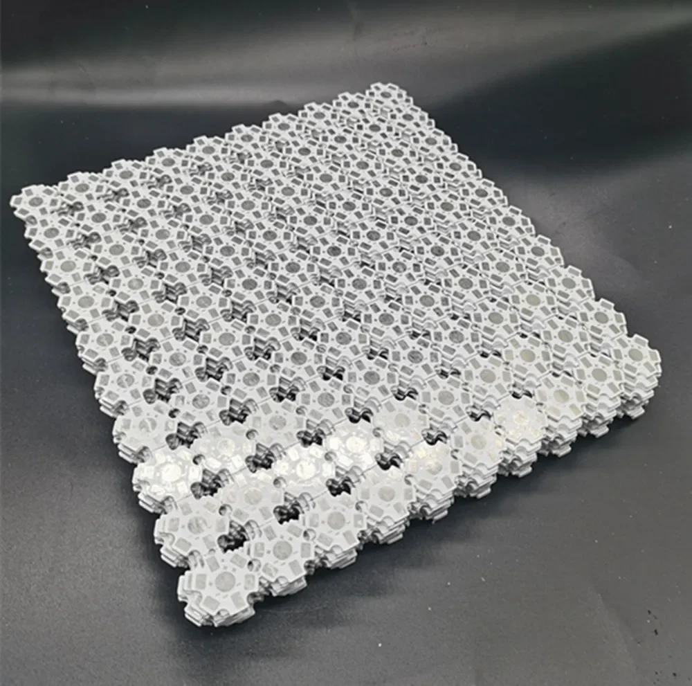 

100pcs 1W 3W 5W Heat Sink LED Aluminum Base Plate PCB Board Substrate 20mm Star Kit DIY Cooling Heatsink 20 mm for 1 3 5 W Watt