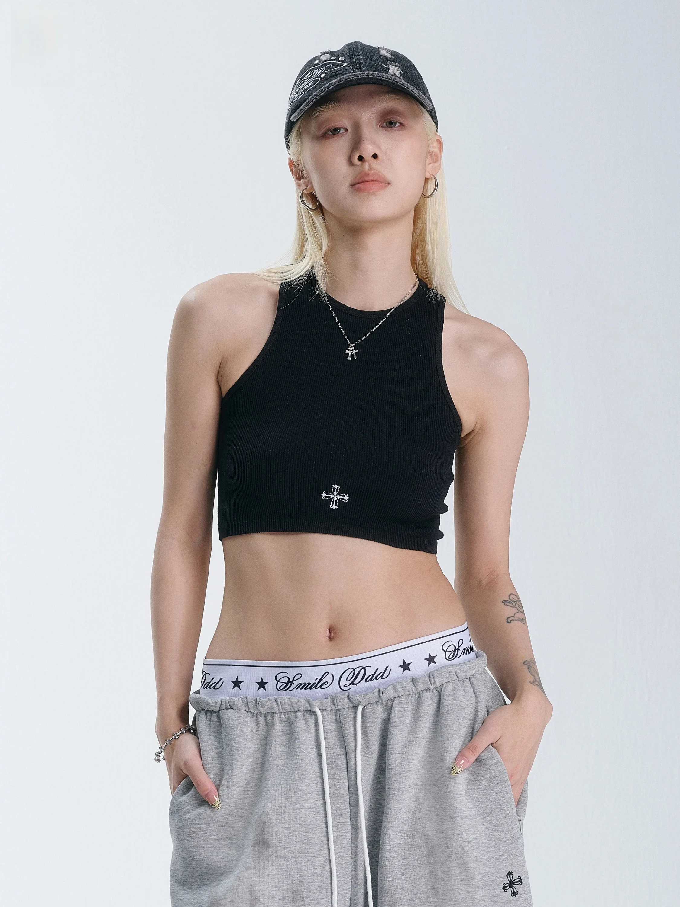 Smile Ddd Short Work Vest Women's Slim Fit Summer Inner Wear Spicy Girl Embroidery Strap Jazz Sports Top round Neck Nylon Fabric