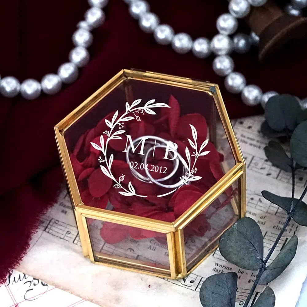 Custom Geometrical Clear Glass Ring Box with Eternal Flower - DIY Wedding Decoration