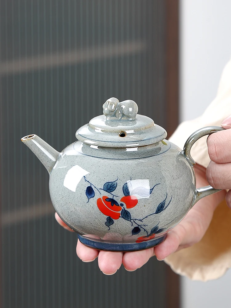 

Tang Feng Retro Blue And White Porcelain Tea Pot Ceramic Filter Brewing Simple Home Use Gongfu Tea Pot Chinese Style Handmade