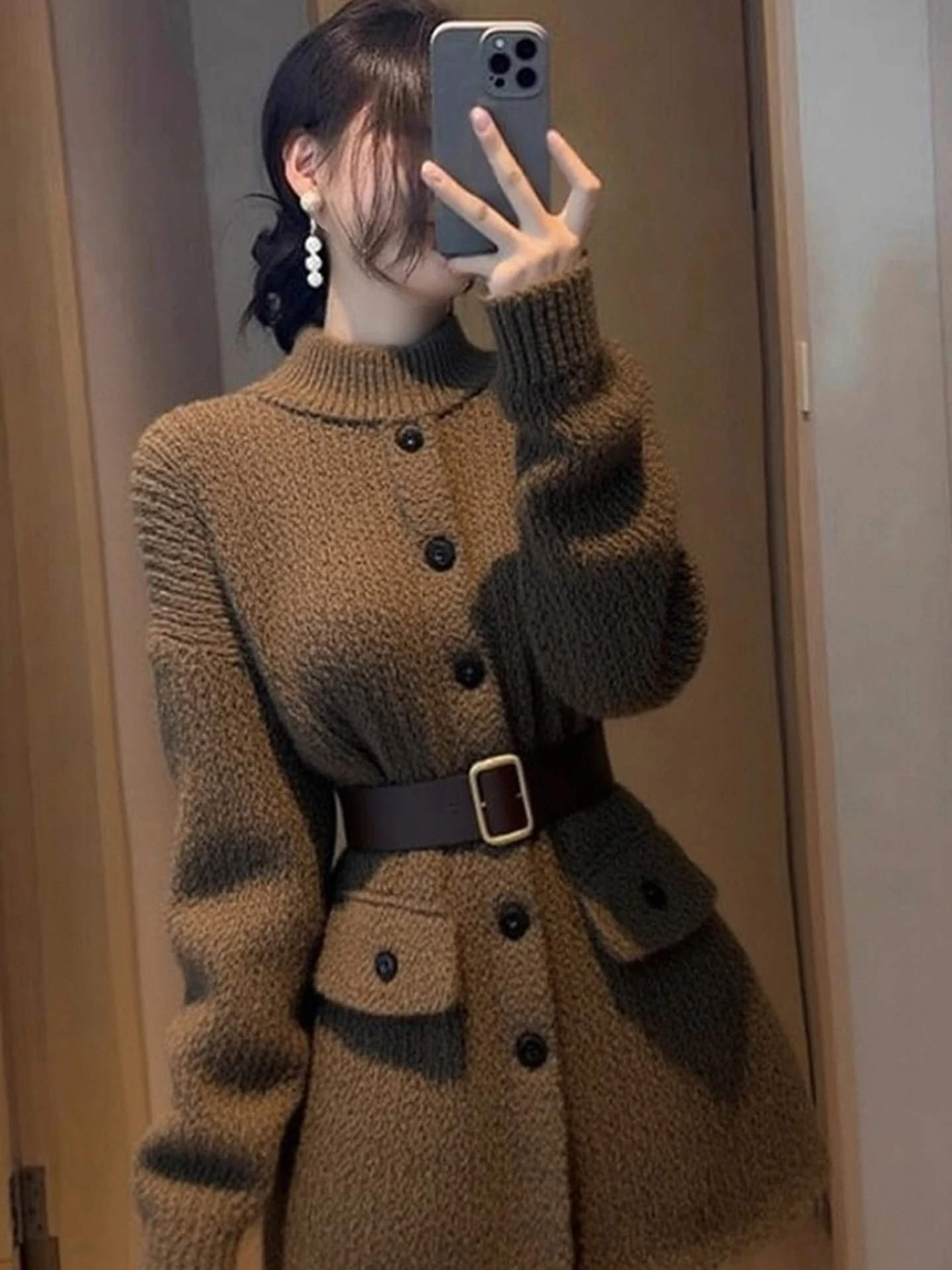 2025 Inverno Nova camada base de cor de café Dr de malha Faionable para Ocns importantes de alta qualidade Ci Femininos Commuting D...