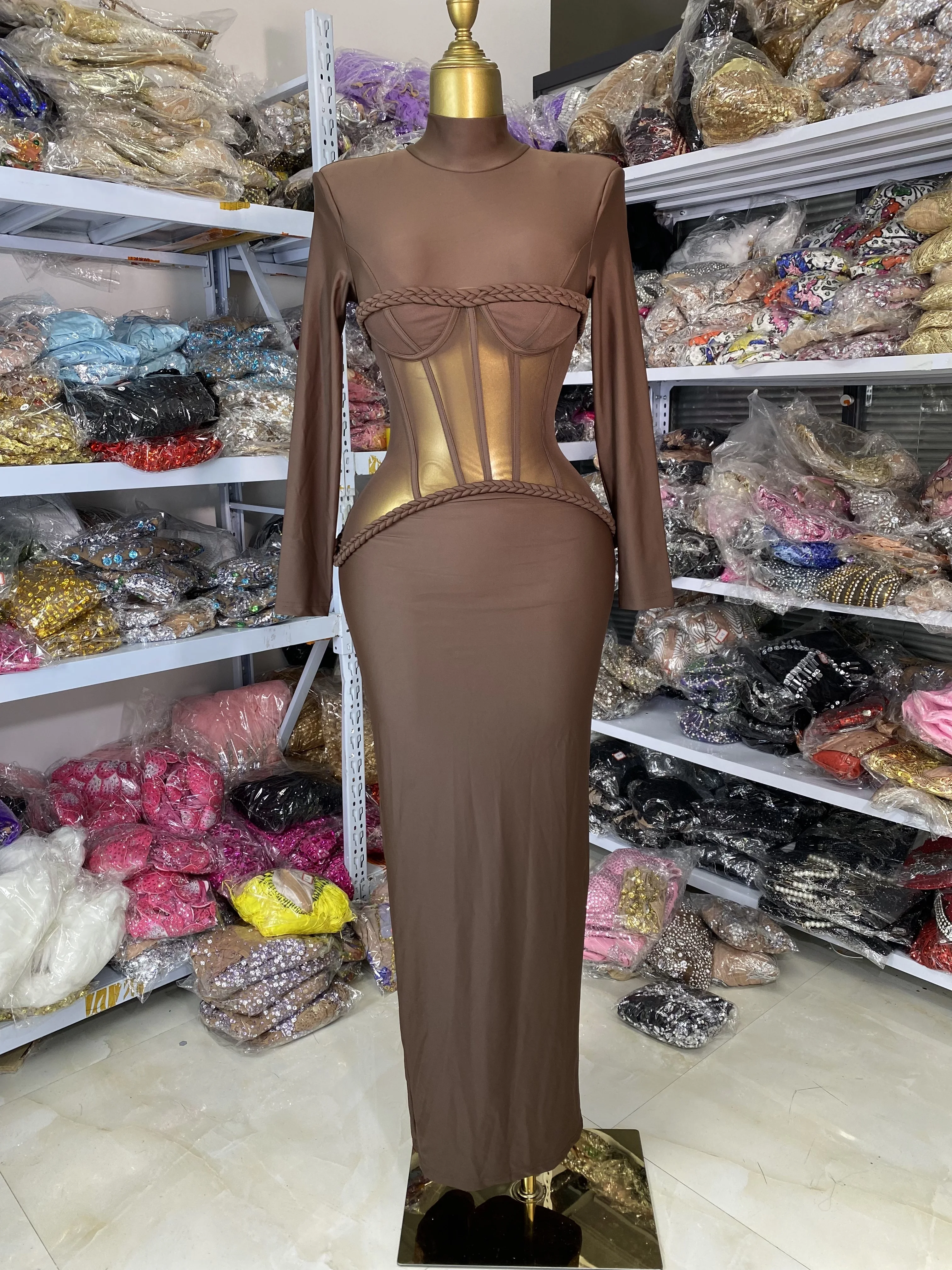 

Женские роскошные дизайнерские элегантные коричневые водолазки с длинными рукавами и тюлевыми вставками, длинные вечерние клубные вечерние платья знаменитостей для подиума, гала-платья