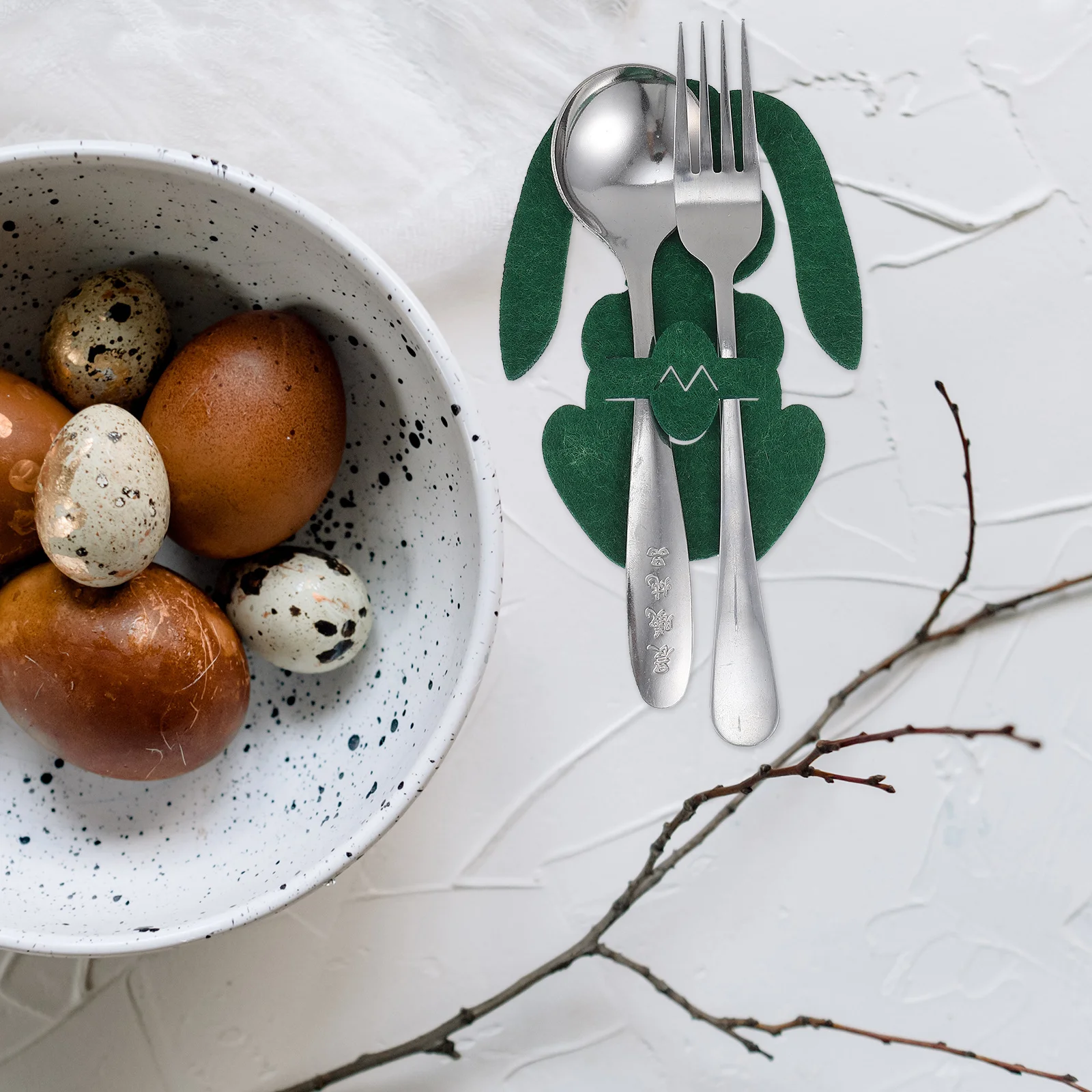 

8Pcs Bunny Shaped Cutlery Holder Easter Tableware Pouch Bright Knife Fork Organizer Party Supply Easter Tableware Pocket