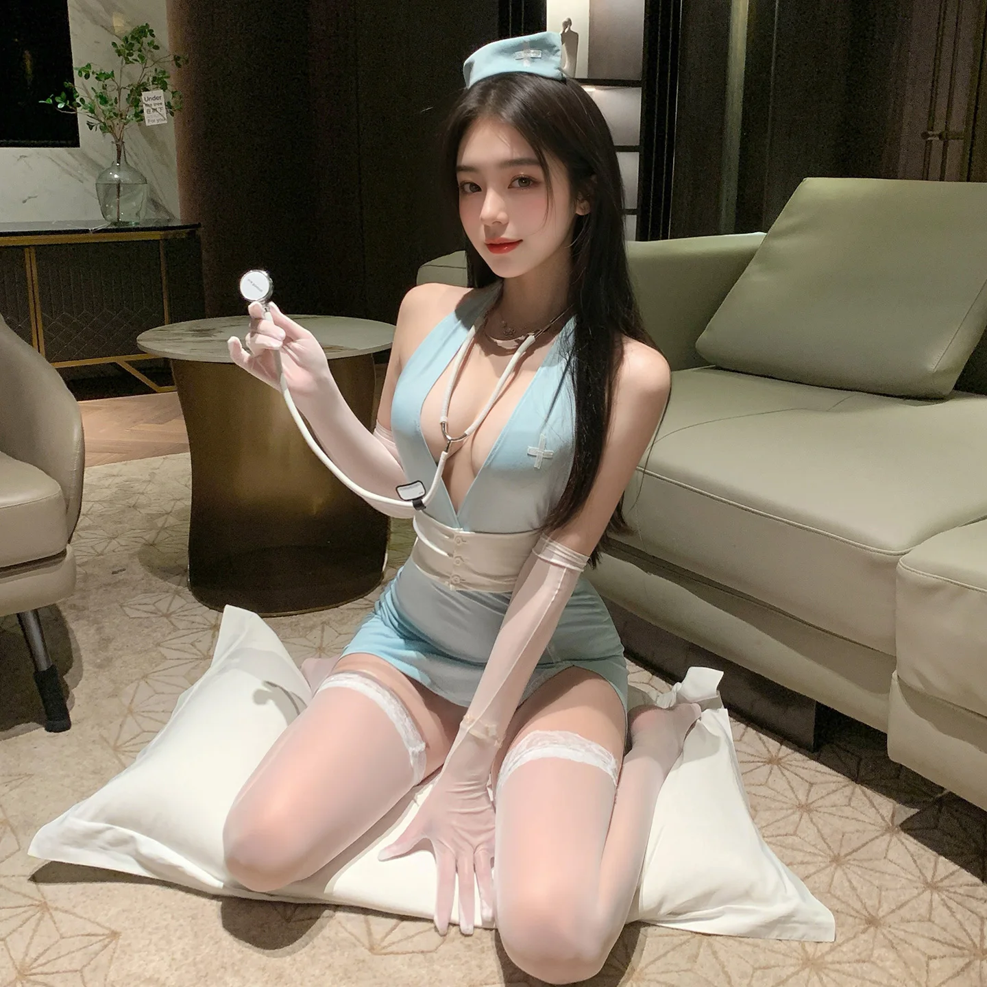 فستان نسائي ممرضة نون كوسبلاي برقبة رسن عميق على شكل حرف V بدون ظهر مع رقعة متقاطعة وخصر عالي وفتحة جانبية وعصابة رأس مثيرة للحفلات والنوادي