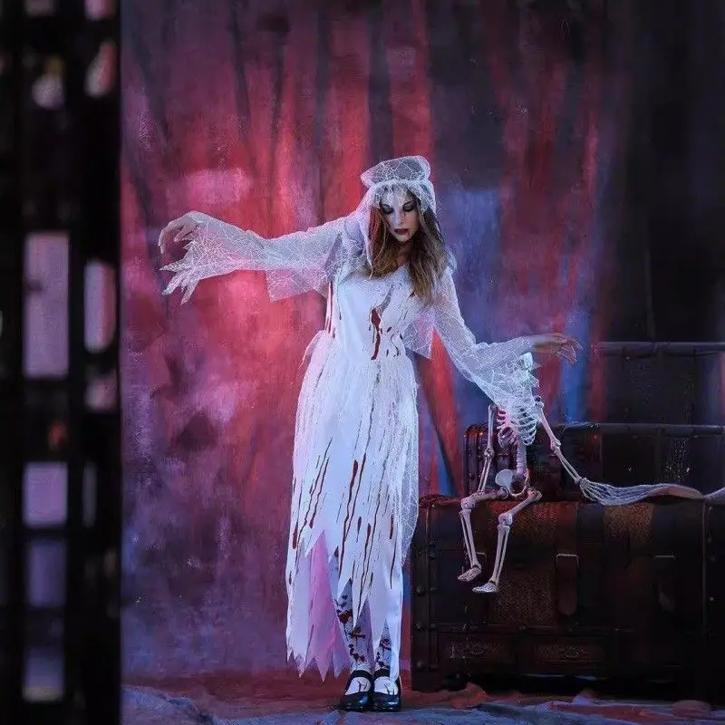 أزياء الهالوين للعب دور العروس الملطخة بالدم، ملابس نسائية لمهرجانات الرقص الاسمية، أداء المسرح