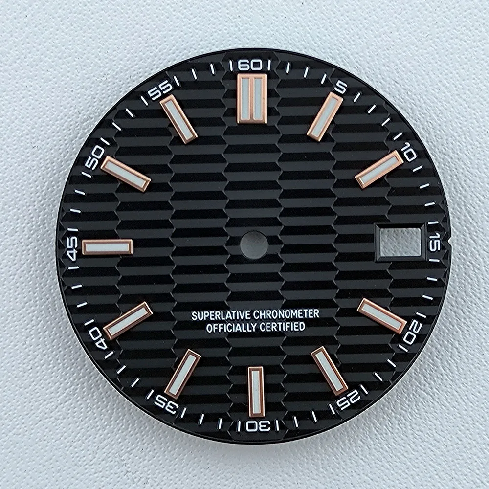 قرص NH35 28.5 ملم قرص الساعة شعار مخصص قرص أخضر مضيء مناسب لساعة الحركة NH35