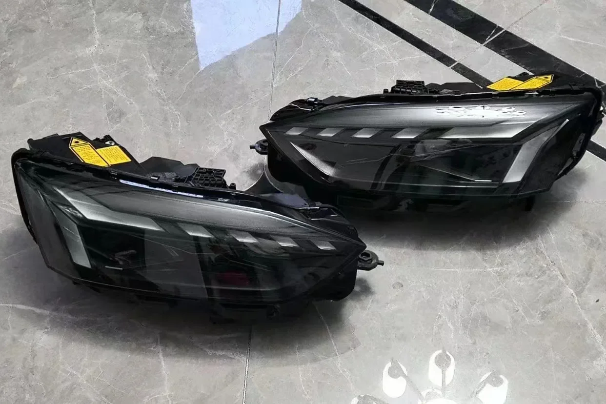 OEM 8 W6941039 8W6941040 Genuine Matrix LED Headlights for Audi A5 S5 RS5 2021 2022 2023 2024