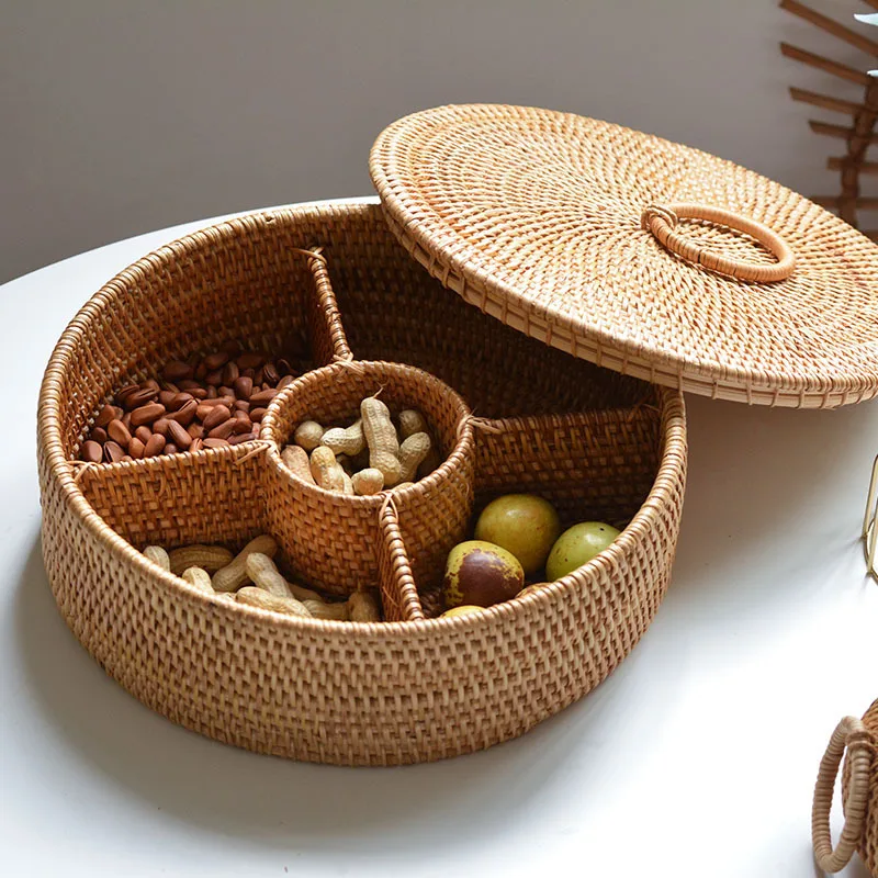 5 Grid Rattan Box with Lid Natural Handwoven Storage Basket Retro Desktop Organizer for Candy Nuts Snacks Rattan Divider Box