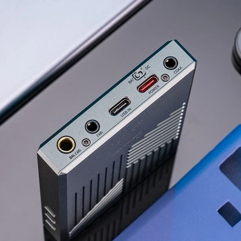 Cayin RU9 Portable Tube DAC Headphone Amp