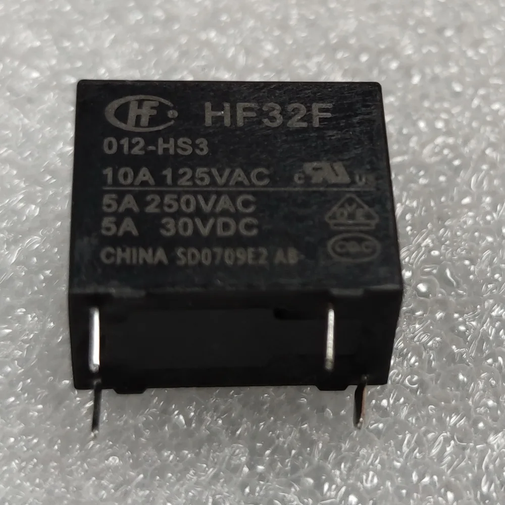 JZC-32F-012-HS3 4Pin Black Relay 5A HF 32F-012-HS3 10Pcs/Lot