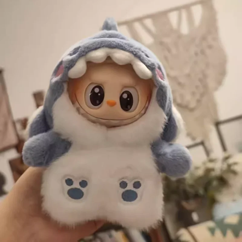 

Labubu «Маленькая акула» только одежда для малышей, милая куртка, сменная пижамная одежда, плюшевая пеленальная детская одежда, аксессуары