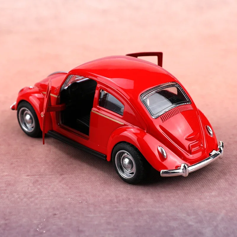 รถของเล่นโลหะผสมสำหรับเด็กผู้ชาย รถแข่งสปอร์ตสมจริง แบบดึงหลัง รุ่นจำลอง รถของเล่นสะสมขนาดเล็ก