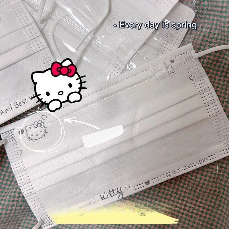 Miniso Sanrio's new white cute cartoon printed mask student disposable high-looking girl's heart mask one pack of ten pieces