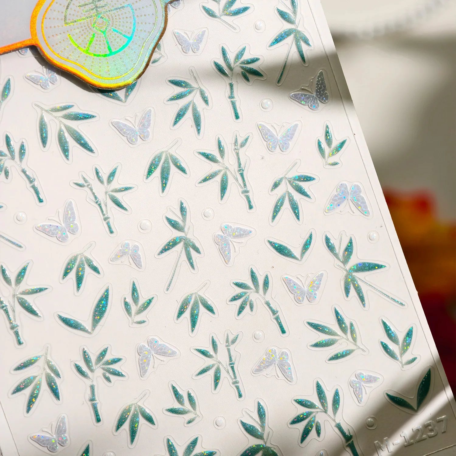 Mariposa brillante, hojas de bambú, planta, brillo polarizado, pegatinas autoadhesivas 3D para decoración de uñas, calcomanías de manicura de estilo chino al por mayor
