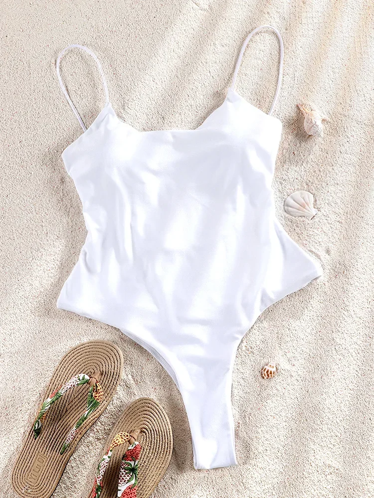 2025 Costume da bagno intero da donna solido Costumi da bagno femminili 2024 Costume da bagno monokini brasiliano Beachwear Taglio alto Costume da bagno nero