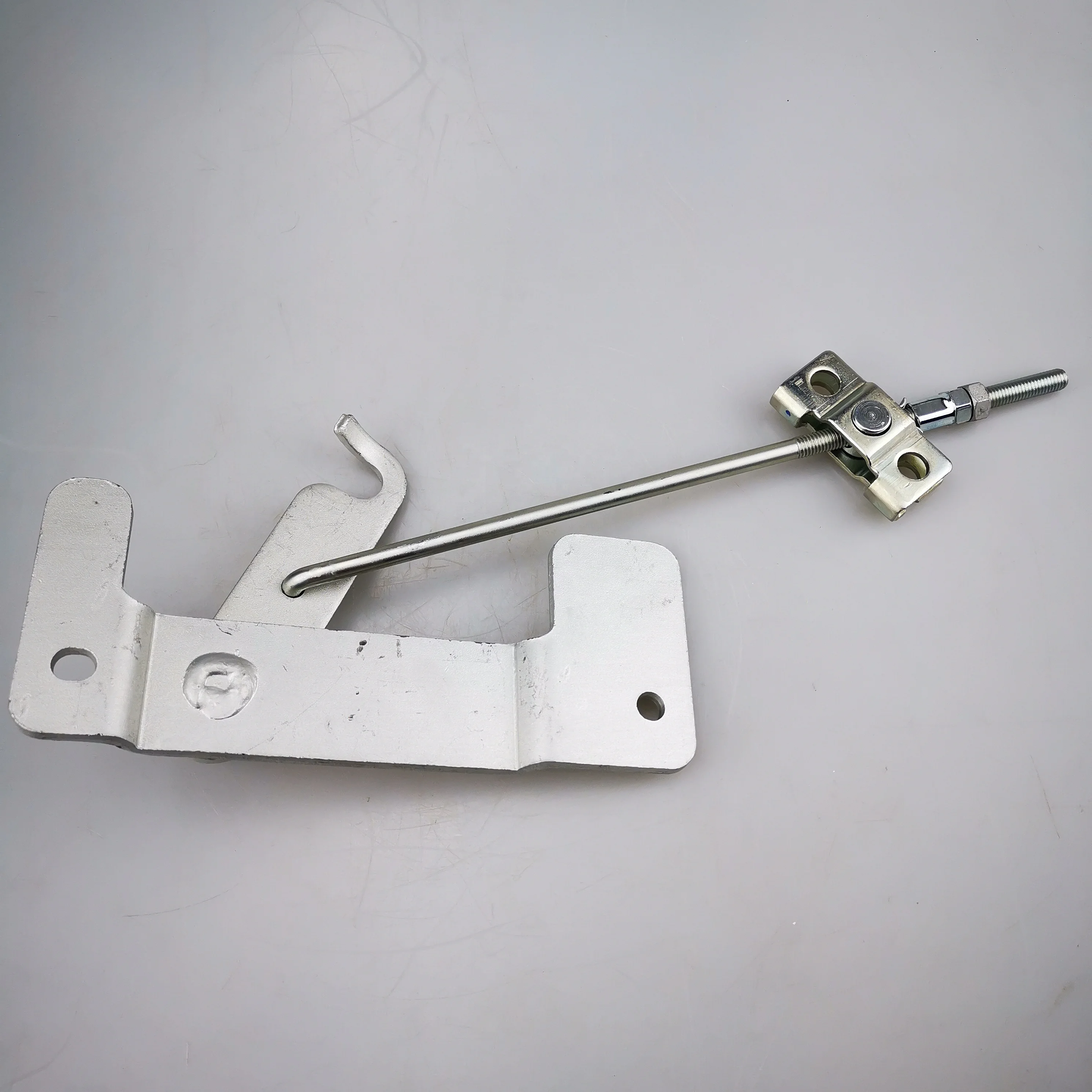 SAIC MAXUS V80 Brake Cable Lever C00064353