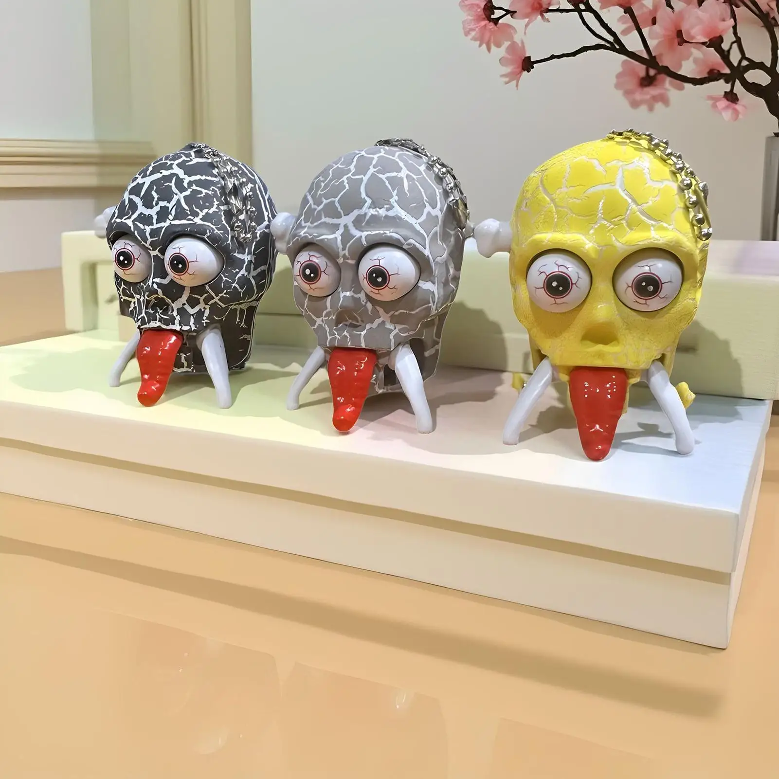 Skull Figurines Halloween Wind Up Funny Tongue Out Skull Figurines Small Scary Head Desk Ornaments For Home Office Bedroom