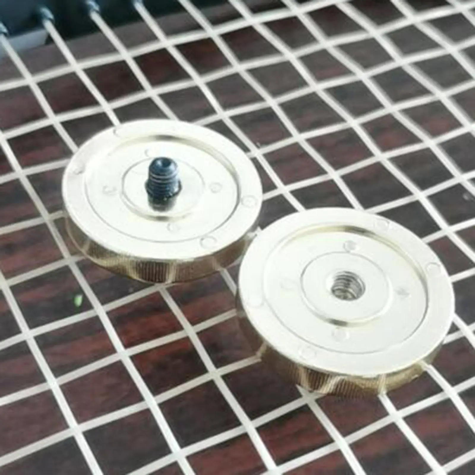 

Тренажер для тенниса: утяжеленный блок для тренировки темпа, портативный