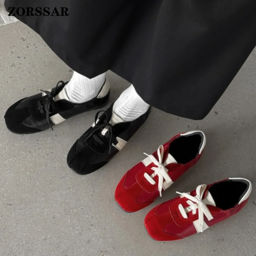 

Women's Two-Tone Suede Leather Retro Sneakers Lace Up Low Top Casual Training Shoes Comfortable Soft Sole Daily Walking Shoes