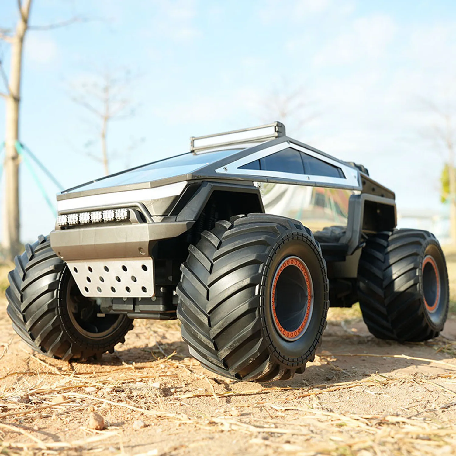

1/14 RC 4*2 Off Road Vehicle Q202 2.4GHz Electric Remote Control Pickup Truck Alloy Shell LED Lights Sound Ready to Go Toy Model
