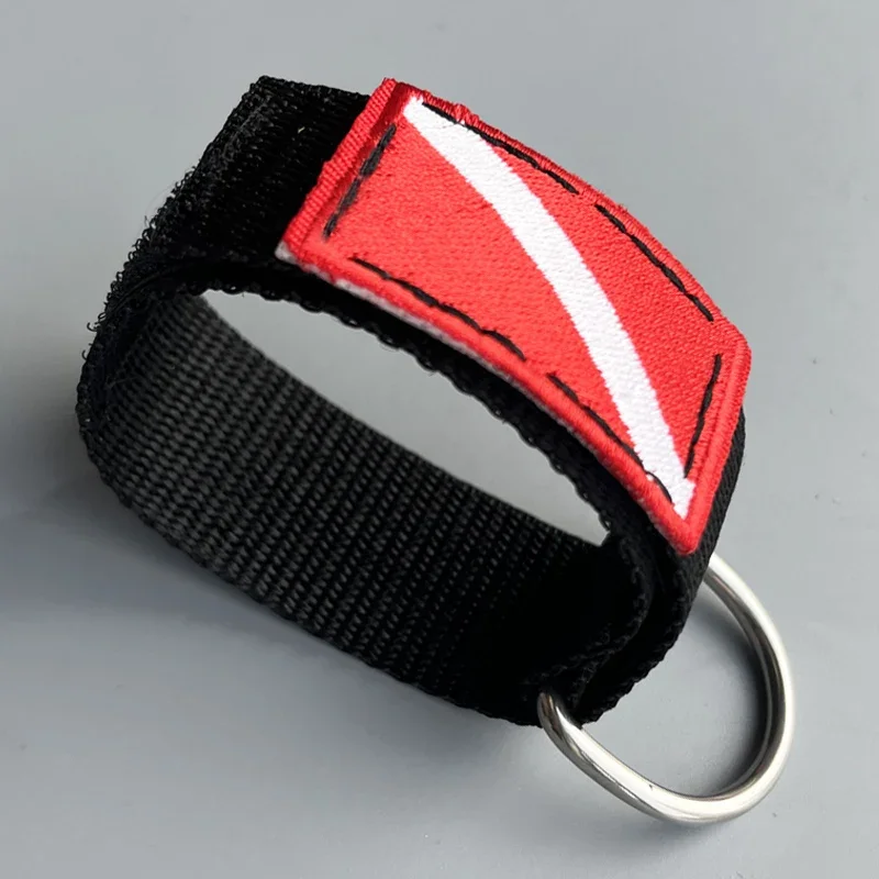 Dive Wrist Strap Adjustable Wrist Band with Stainless Steel D Ring for Dive Flashlights Cameras Compass
