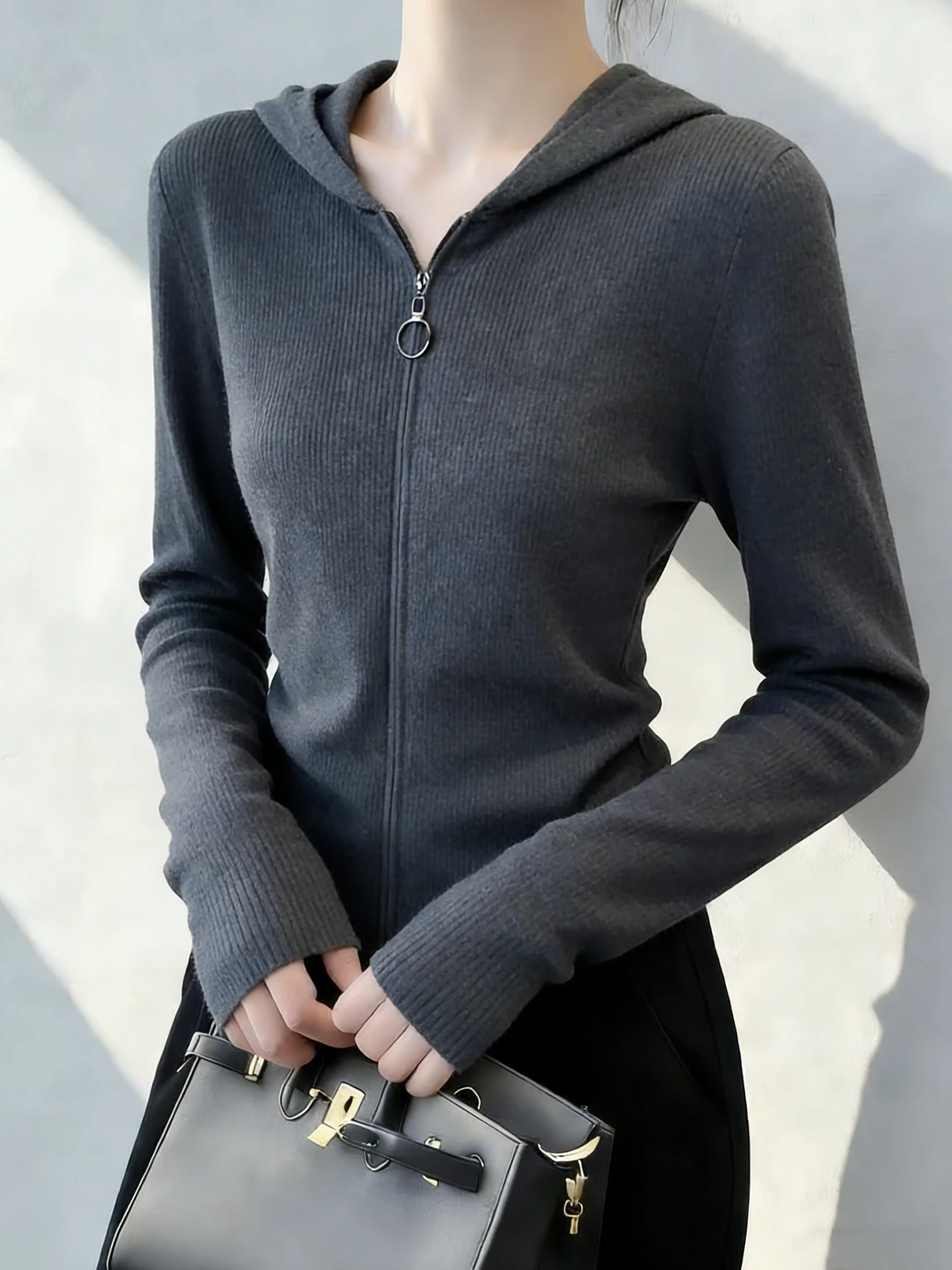 

Fashionable Zipper Hooded Knitwear Comfortable Long Sleeve Women's Shirt Stylish Versatile Soft Slim Fit Spring Top for Ladies