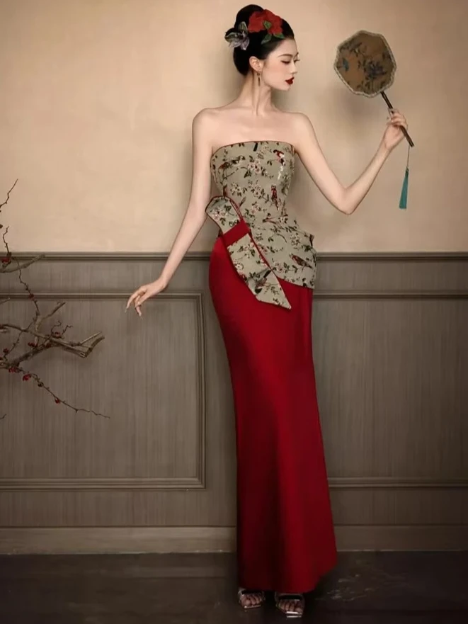 Customized Elegant Exquisite New Chinese Style Mermaid Wedding Dresses Strapless Applique Dignified Fashion Charming Bride Gown