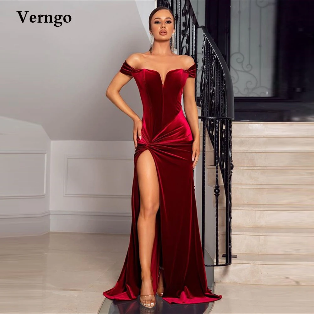 

Verngo Burgundy Velvet Mermaid Evening Dresses Off the Shoulder Draped High Slit Floor Length Formal Party Dress 2022 Prom Gown