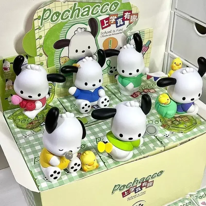 มินิโซะ Sanrio pochacco ไปโรงเรียนเป็นชุดที่น่าสนใจจริงๆทำด้วยมือกล่องตาบอดคาวาอี้เครื่องประดับสะสมของขวัญสำหรับเด็กผู้หญิง