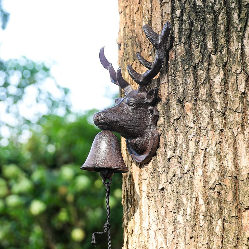 European Nostalgic Cast Iron Deer Head Doorbell Home Retro Garden Courtyard Decoration Craft Hand Cranked Bell Wall Mounted