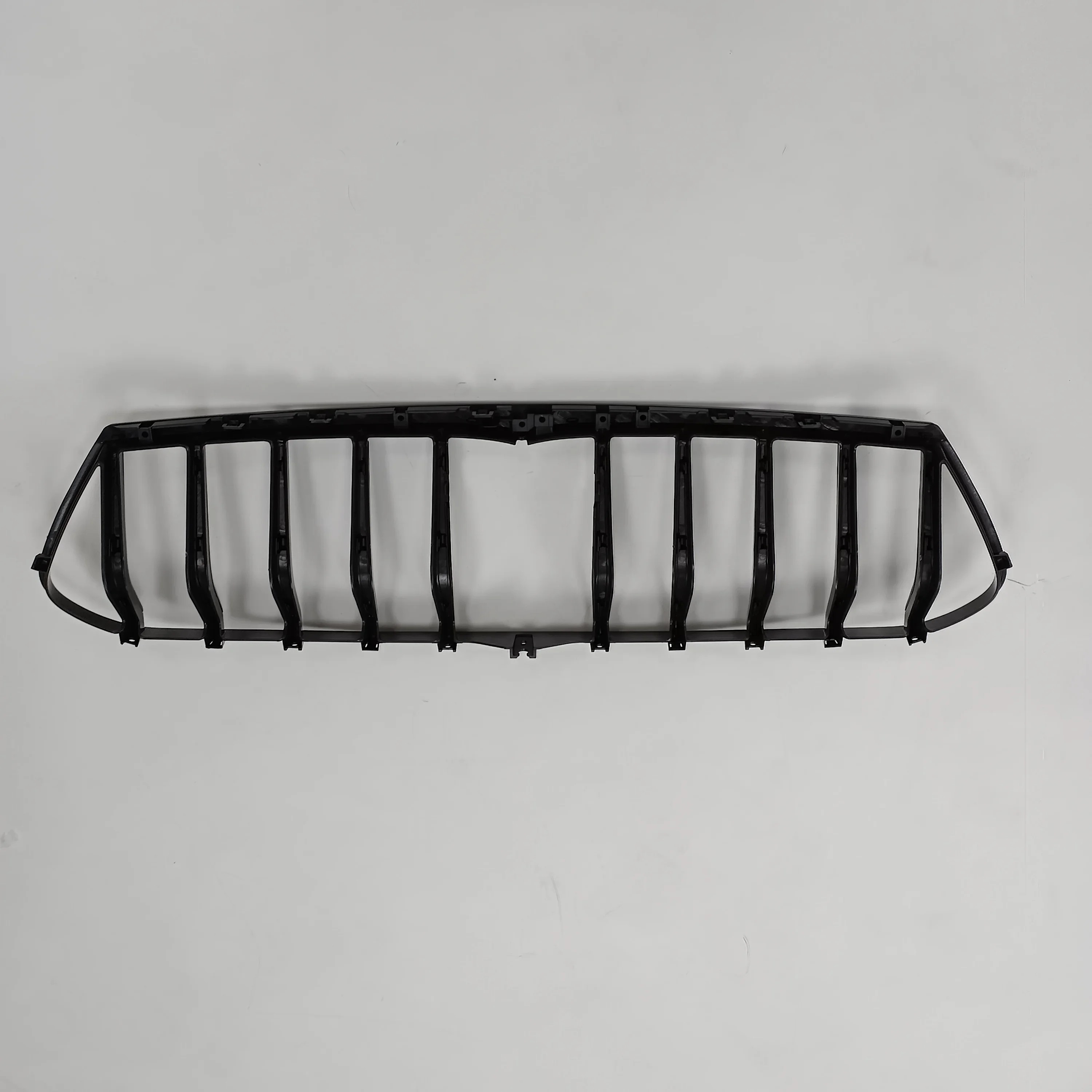 Black Color Style Car Grille For Maserati Ghibli Front Radiator Grille 2014-2017 OEM Upgrade Front Bumper Grille 670011097