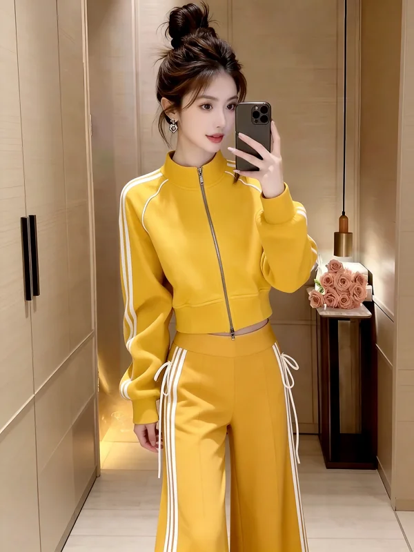 

Casual Sporty Zipper Sweatshirt Set Women Summer New Fashion Top Skirt Two Piece Set Women High Waist Pants Striped Pattern
