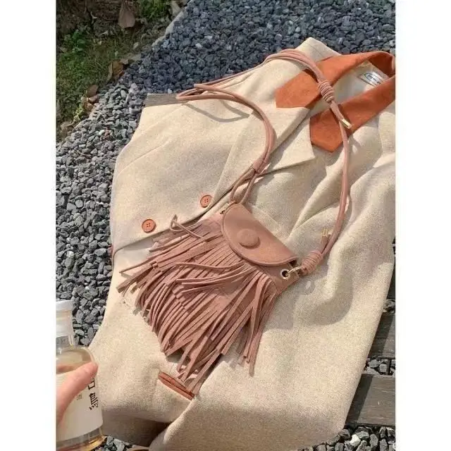 Bolsos 2023 Faux Suede Fringe Tassel Women Shoulder Bag Messenger Bag Vintage Style Girl Crossbody Bag Mujer Bolso Flecos