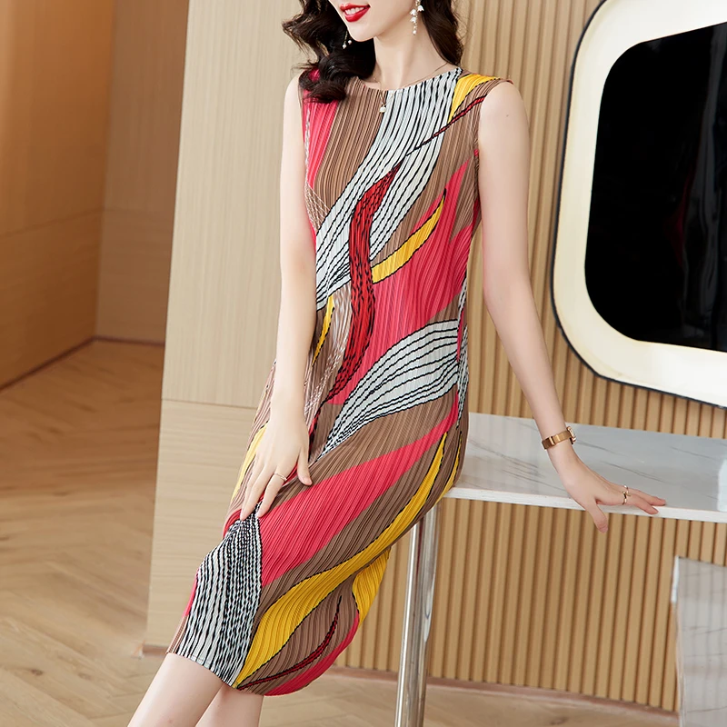 Colete Slim Fit Ele Pleated Dr, Camada Base, Saia Midi de Cintura Alta, Estampa, Primavera, Outono, Inverno, Fibra de Poliéster