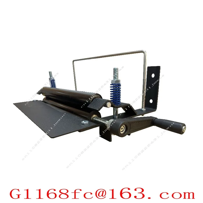 Car Wash and Beauty Shops Use Quick Drying Towel Squeezers That Can Be Installed on Walls To Squeeze Towels