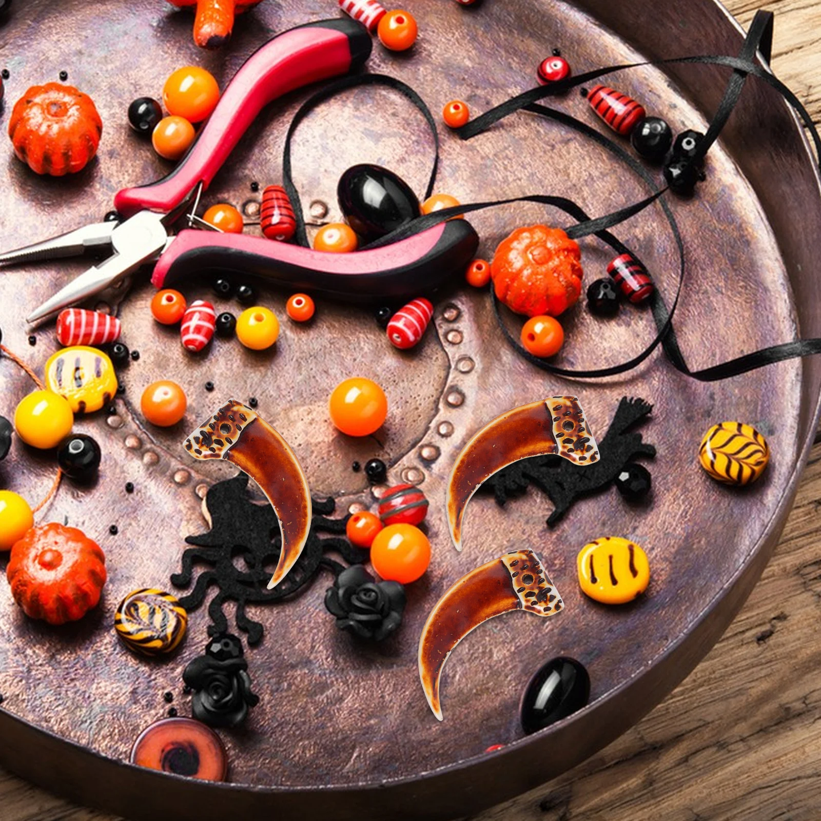 

5pcs Resin Animal Claw Pendant Necklace Ethnic Tribal Costume Accessories Adjustable Rope Necklace For Halloween Cosplay Diy