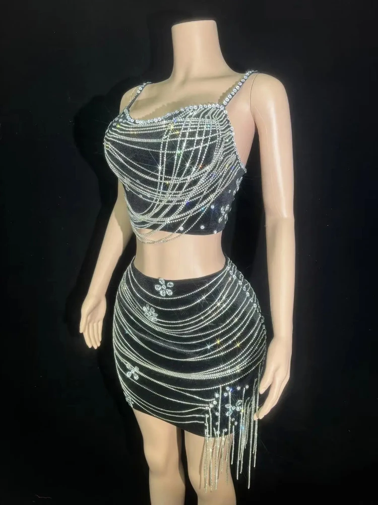 Sexy Sparkly Rhinestones Chains Crop Top Mini Skirt Two Pieces Set Women Birthday Celebrate Party Dress Performance Stage Wear