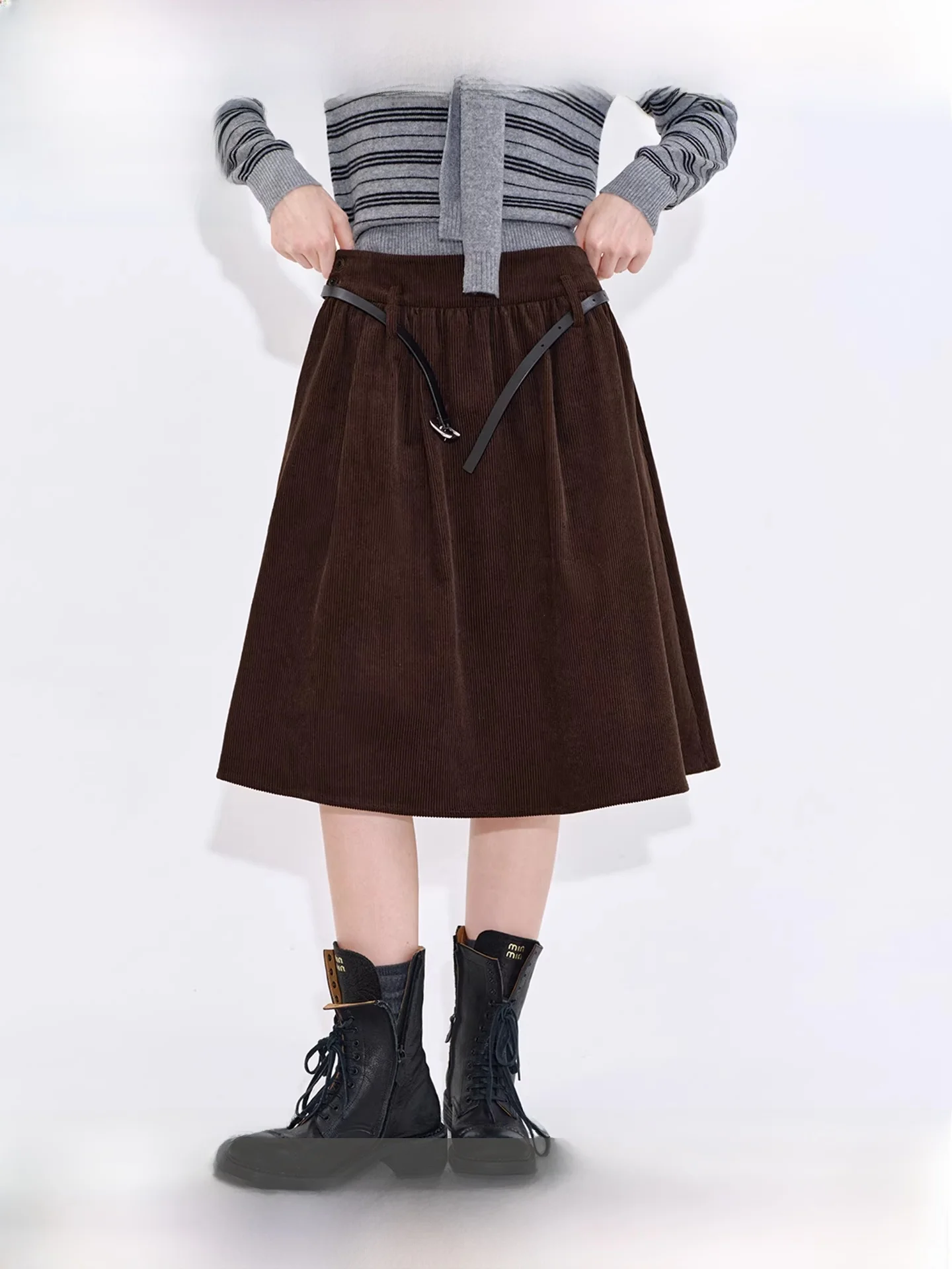 

Женская вельветовая юбка Fano с высокой талией, повседневная, весна 2026, новая, винтажная, плиссированная, А-силуэт, для молодых девушек