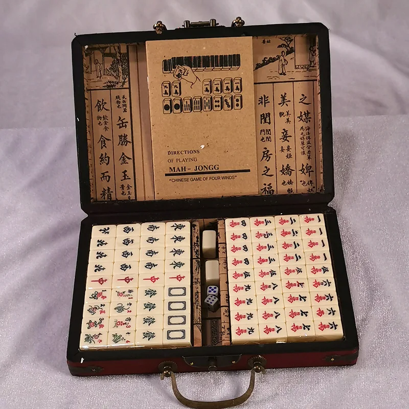 Melamine English Mahjong Dormitory Entertainment Mahjong Milky White Small Travel Mahjong with Antique Leather Box