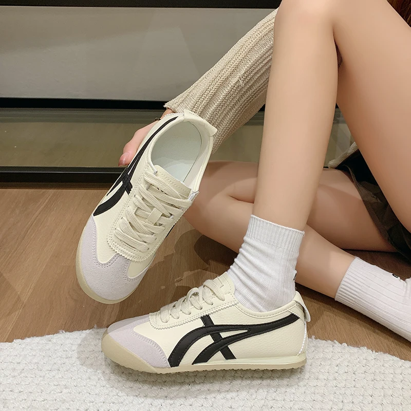 

New Women Breathable Casual Lightweight Sneakers Lace-up Vulcanized Shoes Ladies Soft Sole Wear-Resistant Sneakers Female Shoes