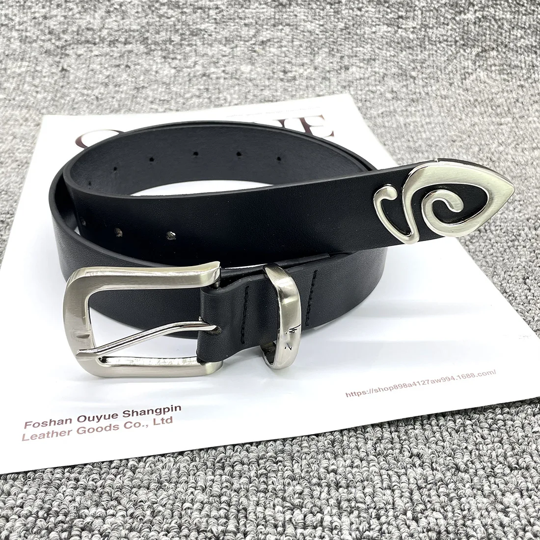 Ремень CH, мужской и женский, элемент Святого Меча, украшение, полый плющ, женский стиль, звездный стиль, штамповка в стиле ретро