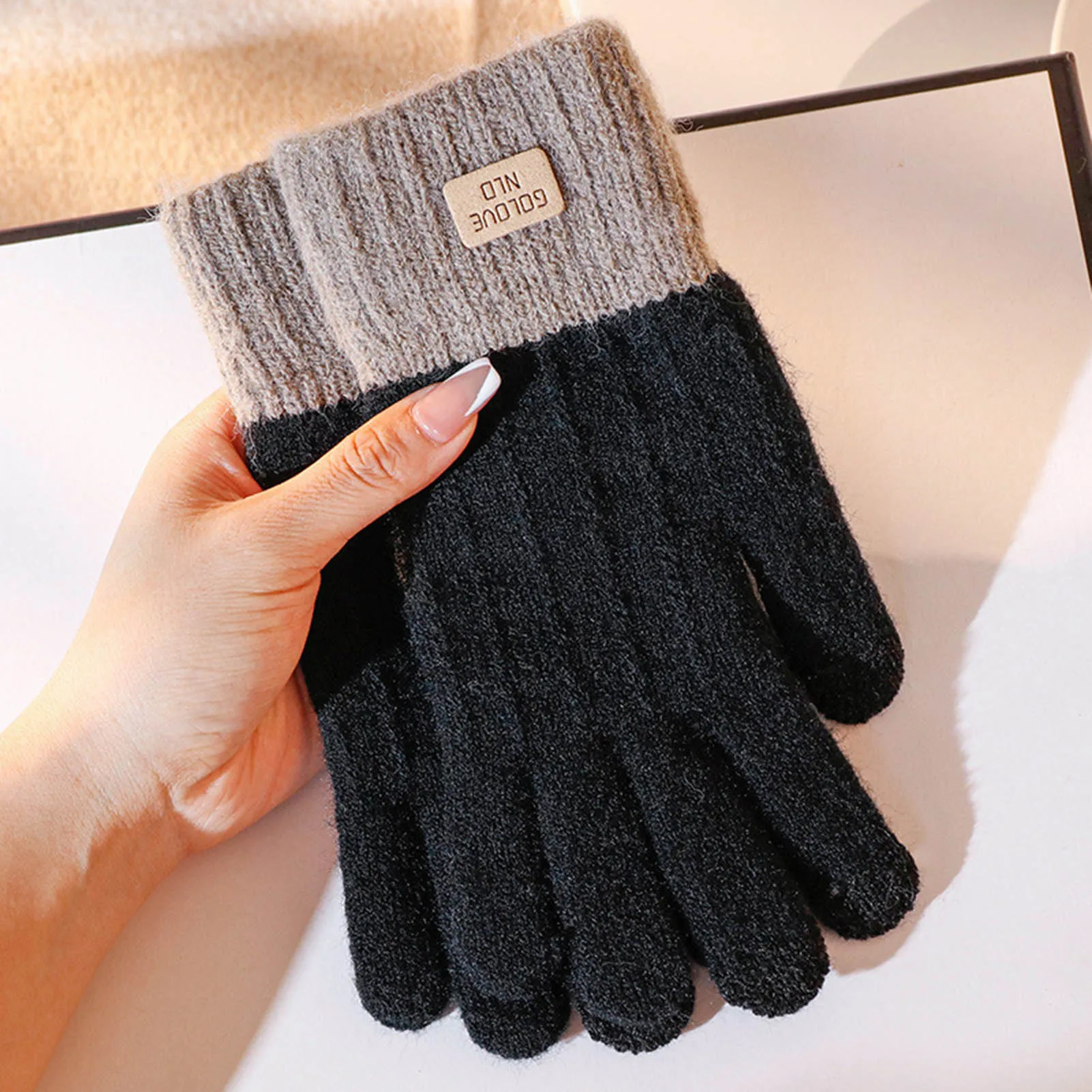 Unisex Cycling Knit Winter Gloves Anti-Slip Elastic Full Finger Winter Texting Gloves for Cold Weather Protect Hands