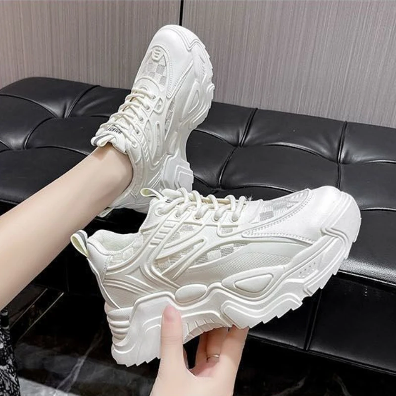 

Women's Thick Sole Thin Lightweight Mesh Dad Shoes 2025 Summer New Breathable Versatile Casual Sports Shoes Ins Trendy