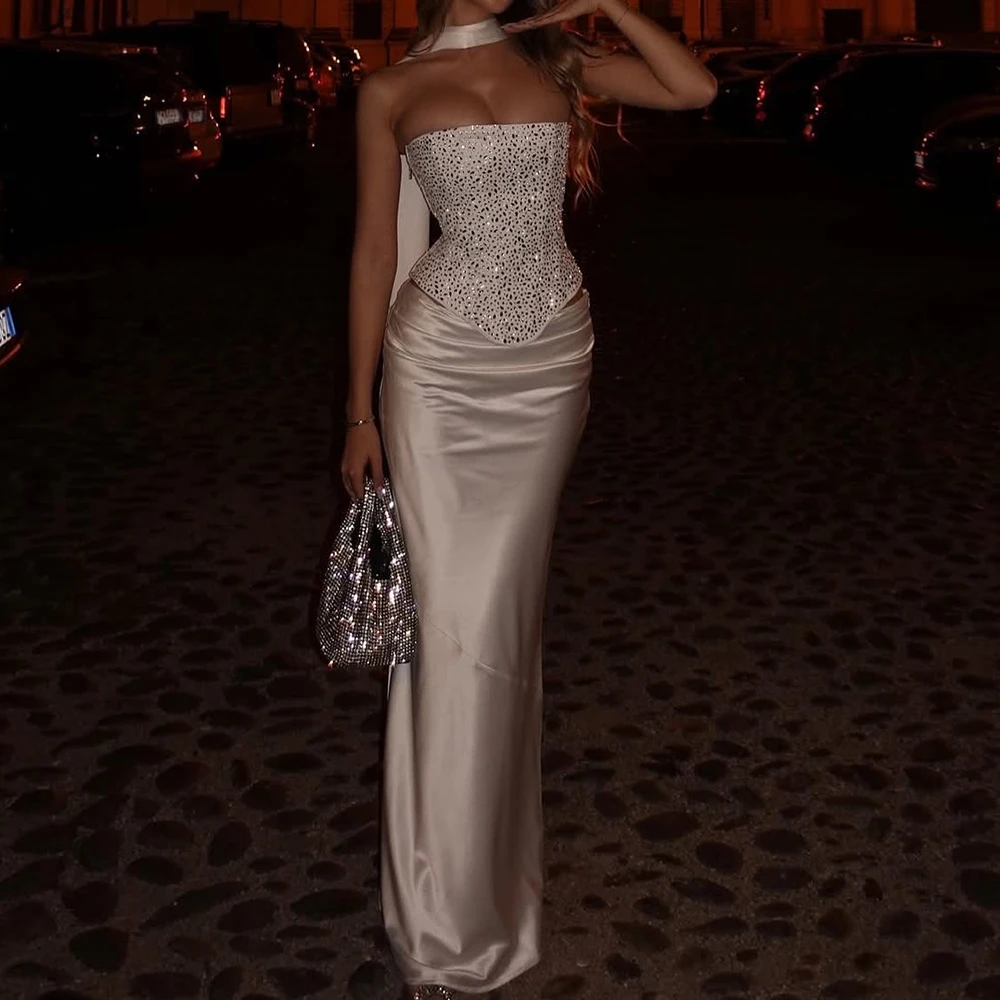 Maßgeschneiderte A-Linie-Abendkleider, bodenlang, trägerlos, ärmellos, Abendkleid, modisch, mit Pailletten, schlicht, drapiert, rückenfrei, Partykleid