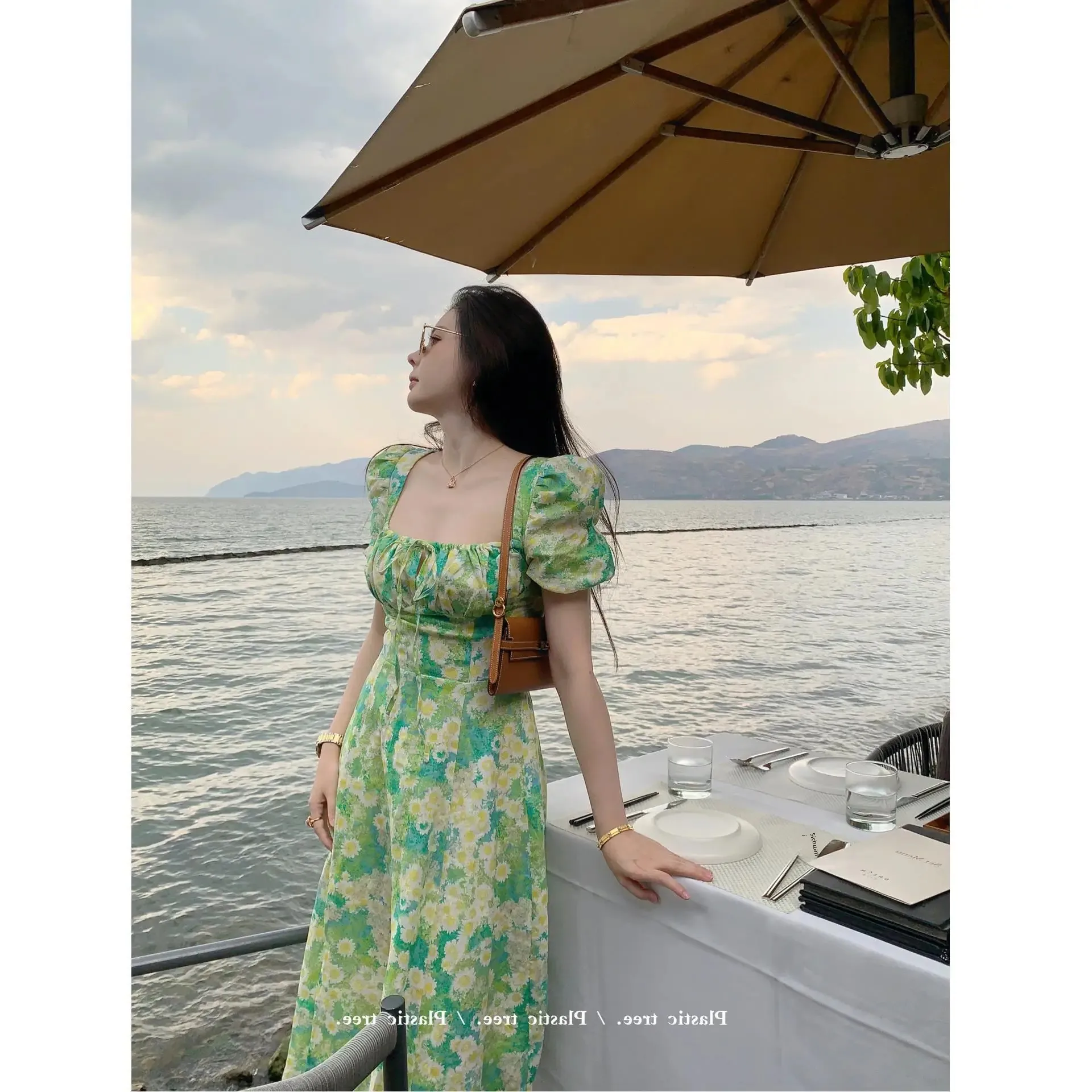 French Vintage Style Waist-fitted Side Slit Dress Women's Summer Flower Green Chiffon Dress Belly Covering