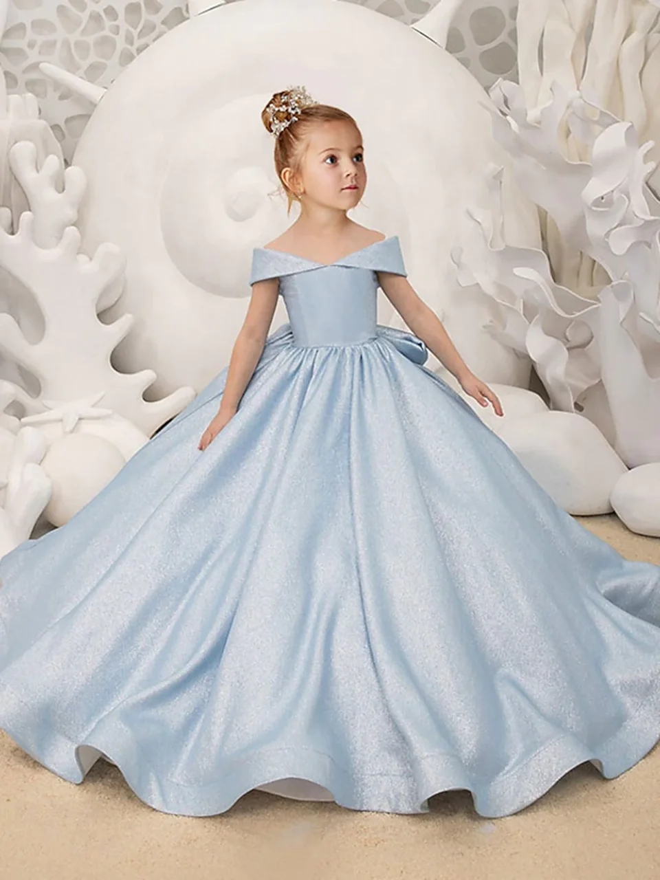 Abiti lunghi da ragazza di fiori con spalle scoperte elegante abito da ballo in raso da principessa con fiocco per bambini festa di compleanno vestito da prima comunione