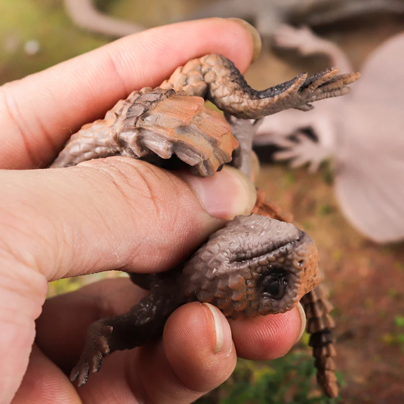 Tiere Modell Simulation Reptilien Eidechse Chamäleon Riesen Eidechse Umhang Eidechse Spaß Anti Stress weichen TPR Halloween Spielzeug Kind Geschenke