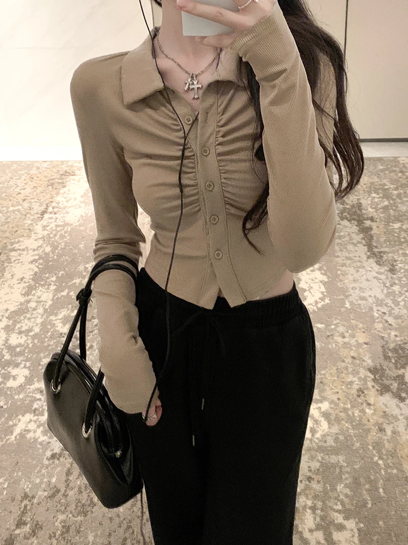 Csa Corta Sexy de Manga Larga para Mujer, Csa Nea Ajustada con Cuello , Estilo Coreano, Color Puro, Detalle de Bo...