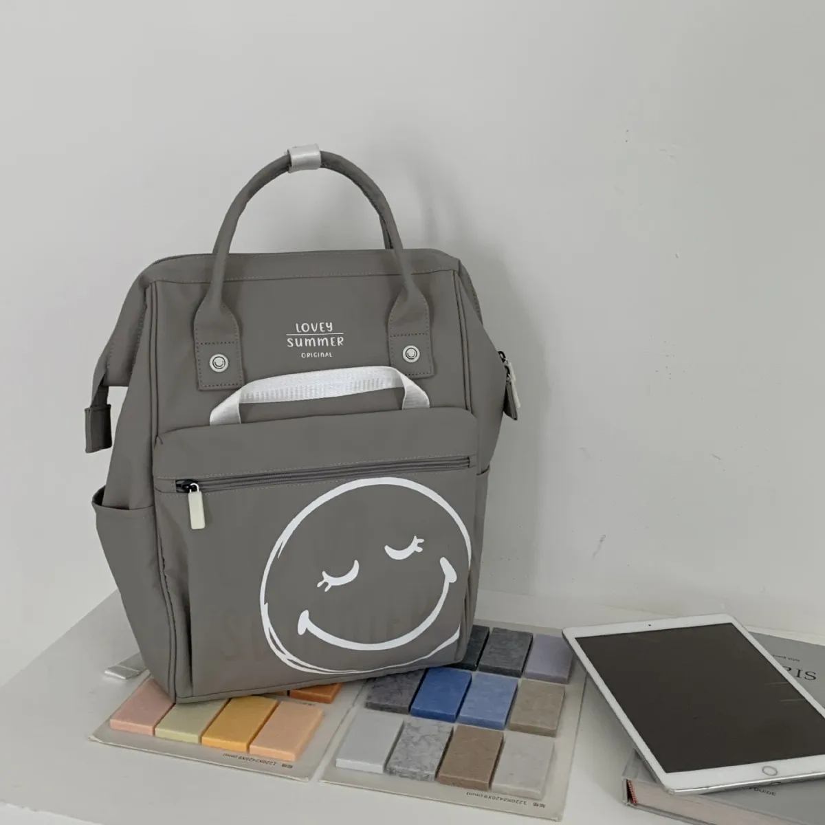 New Smiley Face Backpack Girls Couple Travel Bag Casual Lightweight Large Capacity Student Schoolbag Waterproof